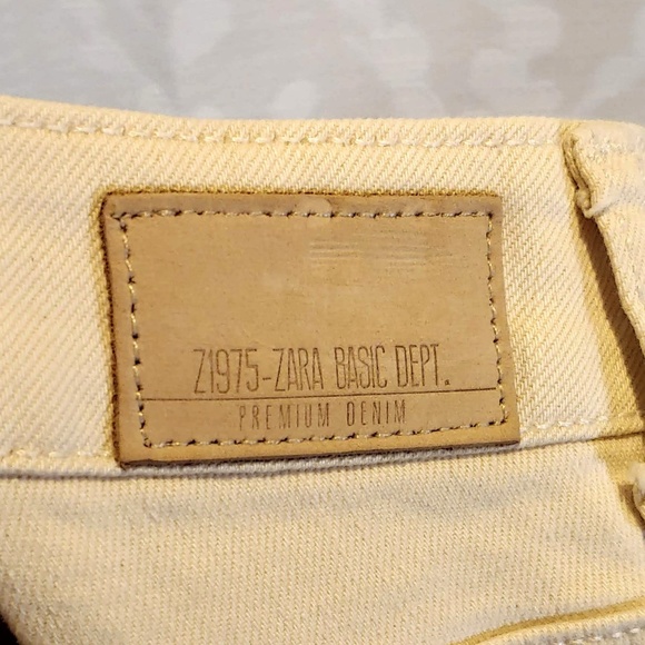 🛑SOLD🛑 Zara Z1975 Flare Jeans - Picture 3 of 7